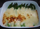 güner Spargel mit Parmesancreme - Rezept