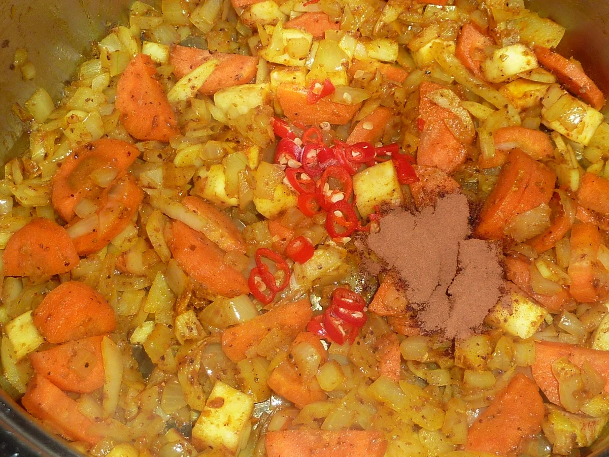 Rezept: Erdnuss Suppe " à la Robert " Bild Nr. 72 Erdnuss Suppe " à la Robert " - Rezept - Bild Nr. 72