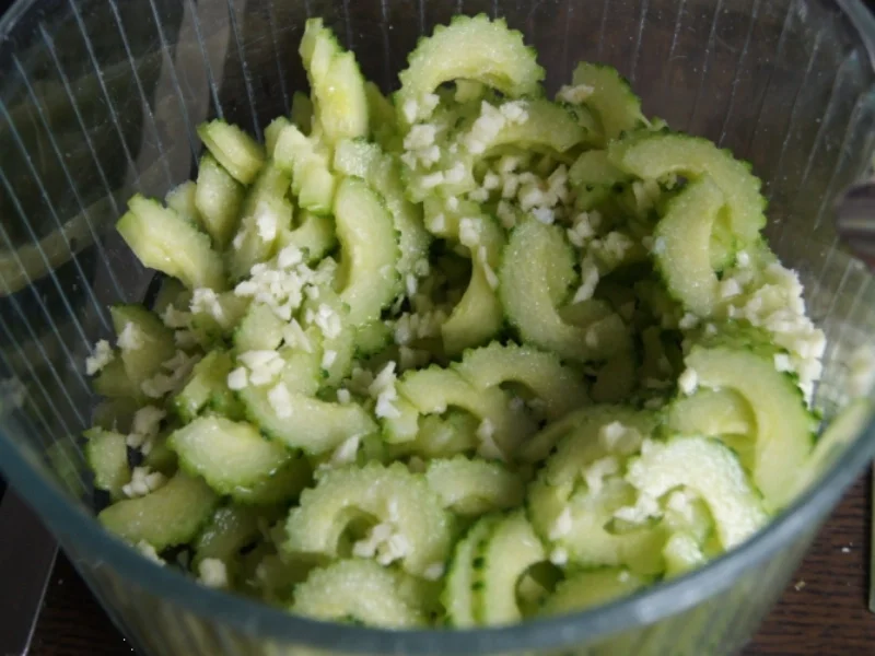 Rotbarsch-Filet mit Chinesischen-Gurkensalat und Rosmarin-Kartoffeln - Rezept - Bild Nr. 71