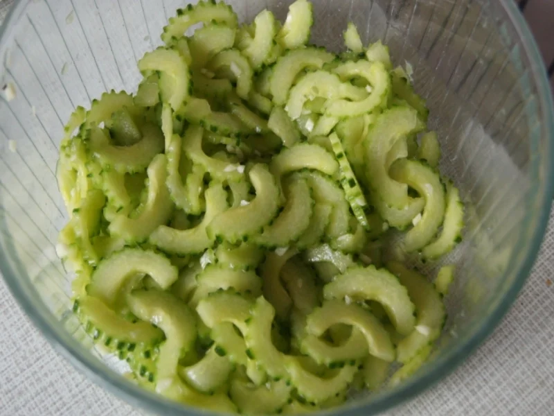 Rotbarsch-Filet mit Chinesischen-Gurkensalat und Rosmarin-Kartoffeln - Rezept - Bild Nr. 70