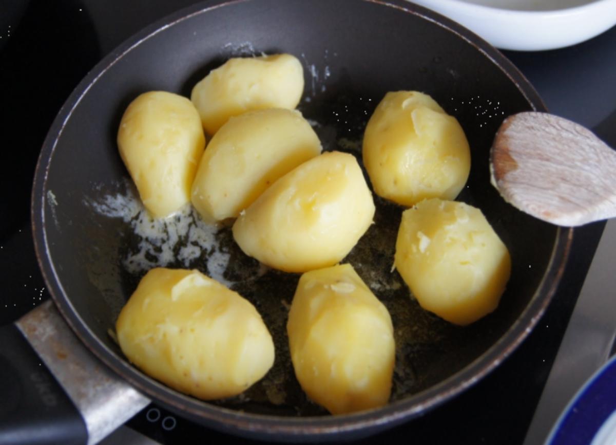 Rotbarsch-Filet mit Chinesischen-Gurkensalat und Rosmarin-Kartoffeln - Rezept - Bild Nr. 81