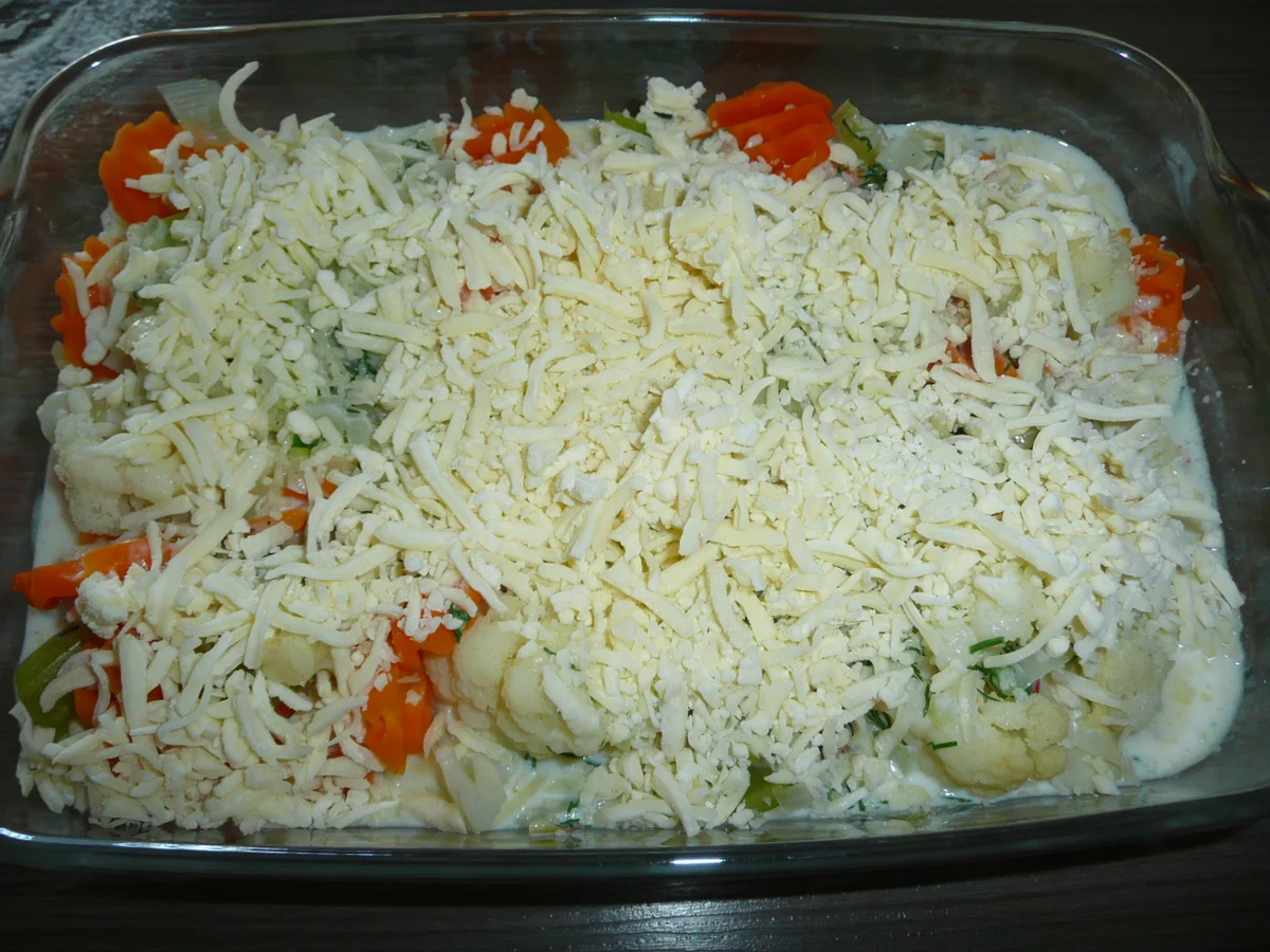 Vegetarisch : Gemüse - Gratin in Bechamel überbacken mit Käse. - Rezept - Bild Nr. 71