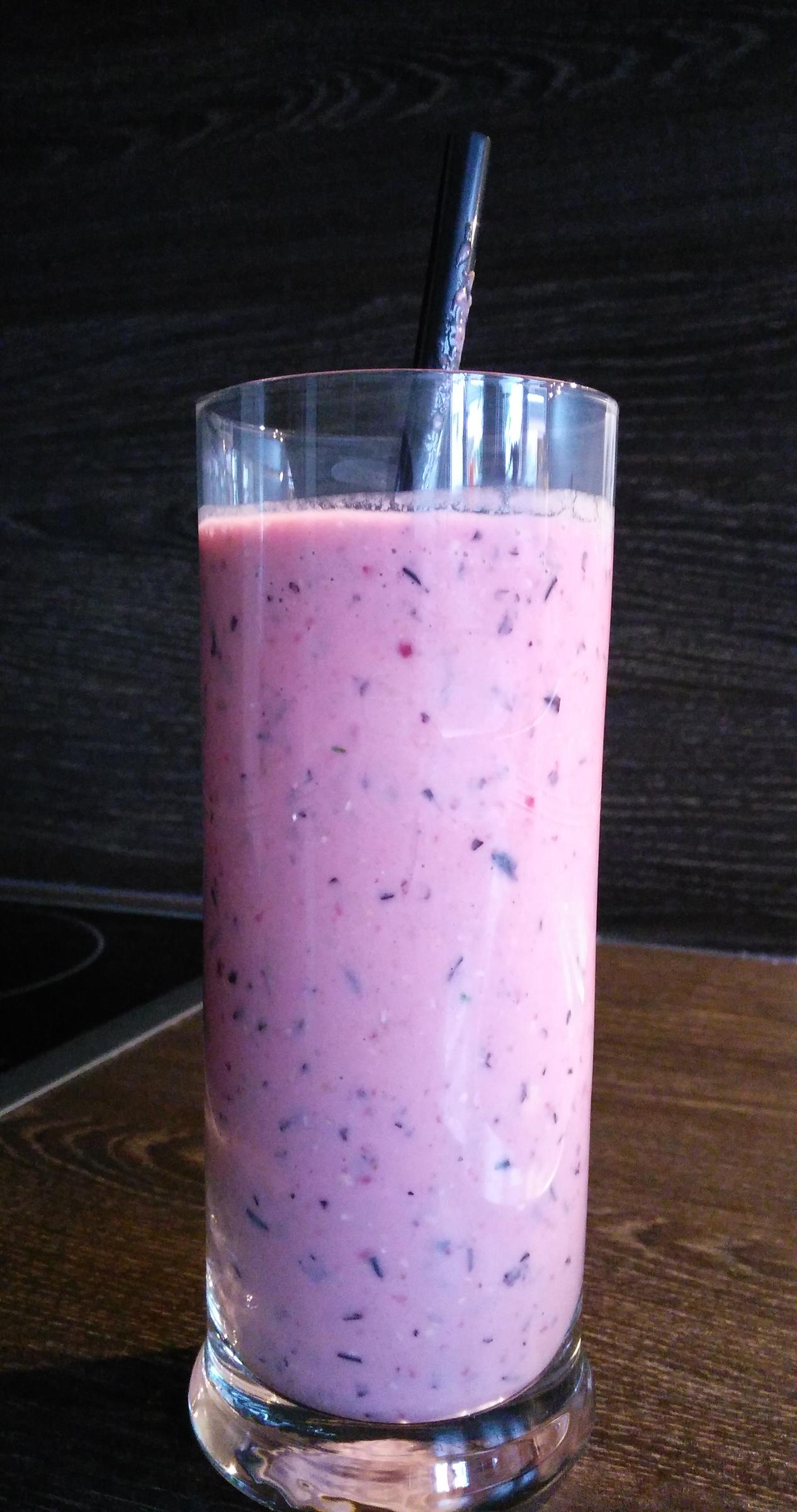 Bilder für Ananas-Heidelbeer-Smoothie Rezept