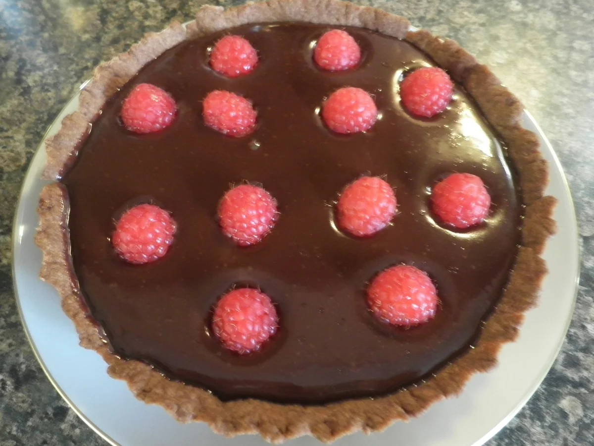 Mini - Schokoladen - Tarte mit Himbeeren ... - Rezept - Bild Nr. 106