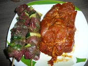 Es wird gegrillt : Rindfleisch -Zucchinispieße + Schwenkbraten + Beilagen. - Rezept - Bild Nr. 101