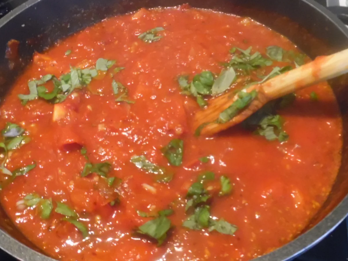 Rezept: Hackfleisch-"Bombe" bolognese Bild Nr. 116 Hackfleisch-"Bombe" bolognese - Rezept - Bild Nr. 116