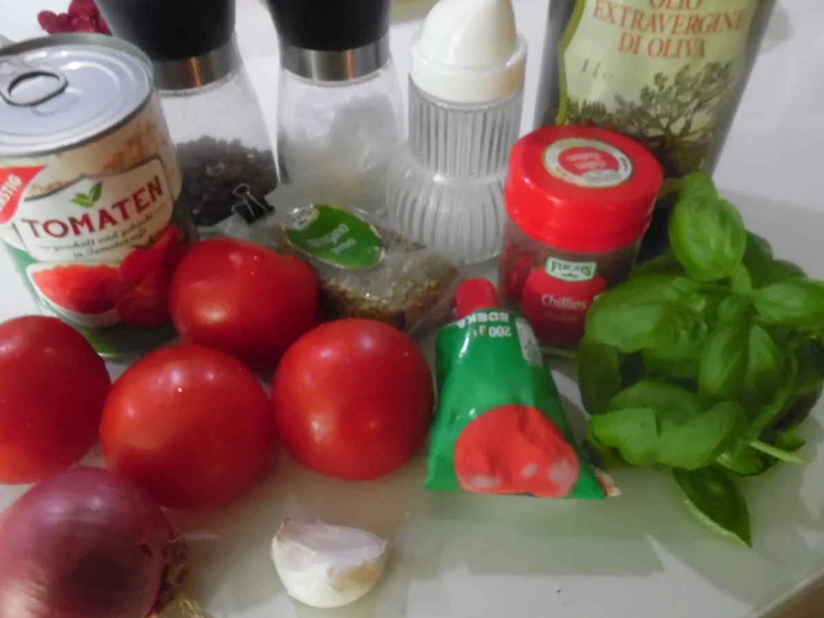 Rezept: Hackfleisch-"Bombe" bolognese Bild Nr. 113 Hackfleisch-"Bombe" bolognese - Rezept - Bild Nr. 113