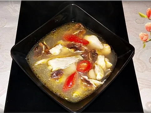 Rezept: Tom Yam Gai Soup Bild Nr. 100 Tom Yam Gai Soup - Rezept - Bild Nr. 100