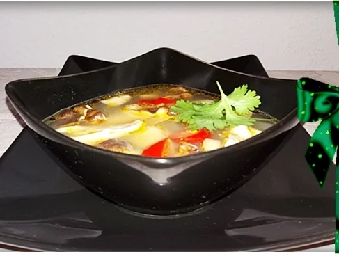 Rezept: Tom Yam Gai Soup Bild Nr. 109 Tom Yam Gai Soup - Rezept - Bild Nr. 109