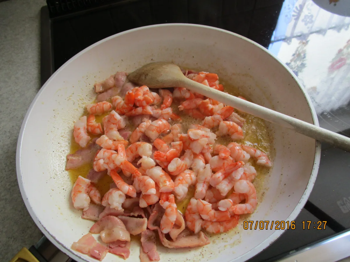 Rezept: Omelett mit Kartoffeln und Garnelen Bild Nr. 114 Omelett mit Kartoffeln und Garnelen - Rezept - Bild Nr. 114