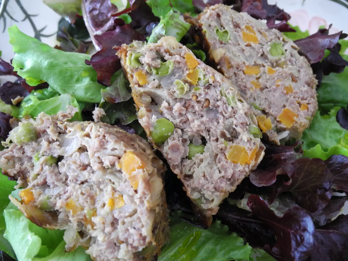 Rezept: Hack - Kuchen auf Salat Bild Nr. 105 Hack - Kuchen auf Salat - Rezept - Bild Nr. 105