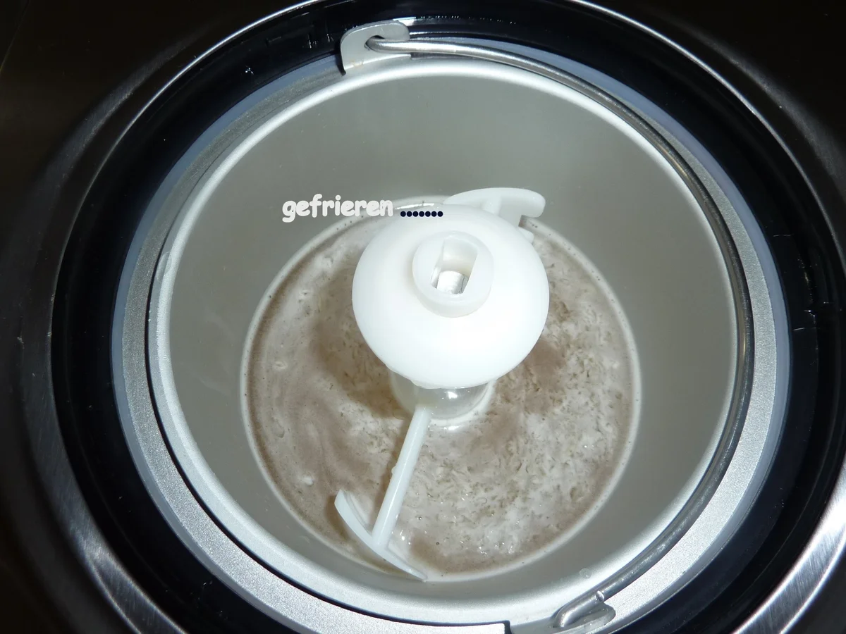 Holunderblüten Sorbet mit Walderdbeeren - Rezept - Bild Nr. 105