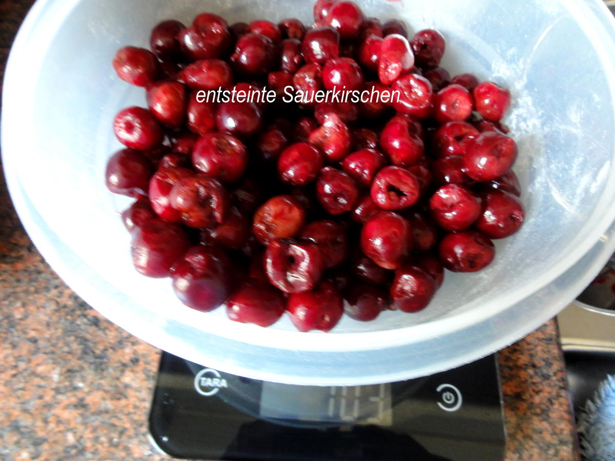 Rührteig: SAUERKIRSCH ~ STREUSEL ~ KUCHEN - einfach - von Rezeptsammlerin