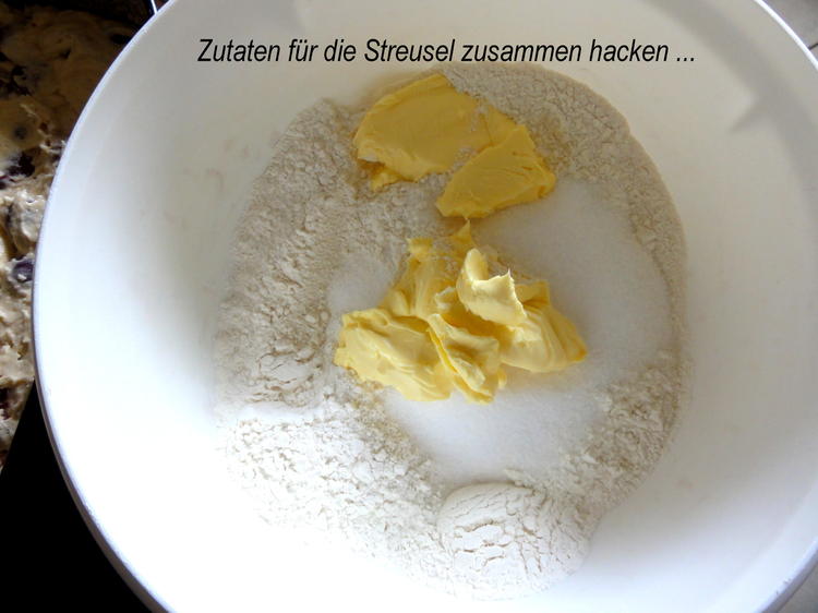 Rührteig: SAUERKIRSCH ~ STREUSEL ~ KUCHEN - einfach - von Rezeptsammlerin