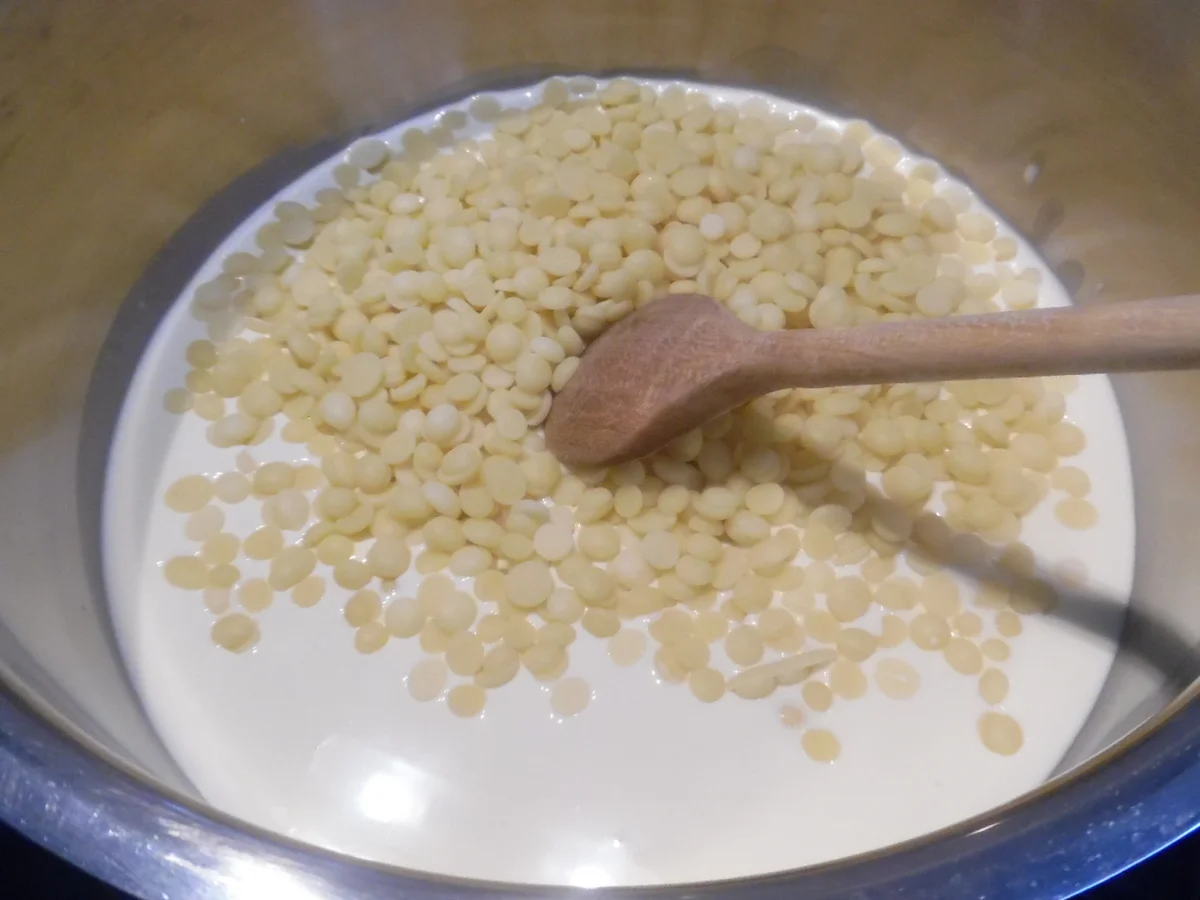 Rezept: Schokoladen-Brotaufstrich Bild Nr. 102 Schokoladen-Brotaufstrich - Rezept - Bild Nr. 102