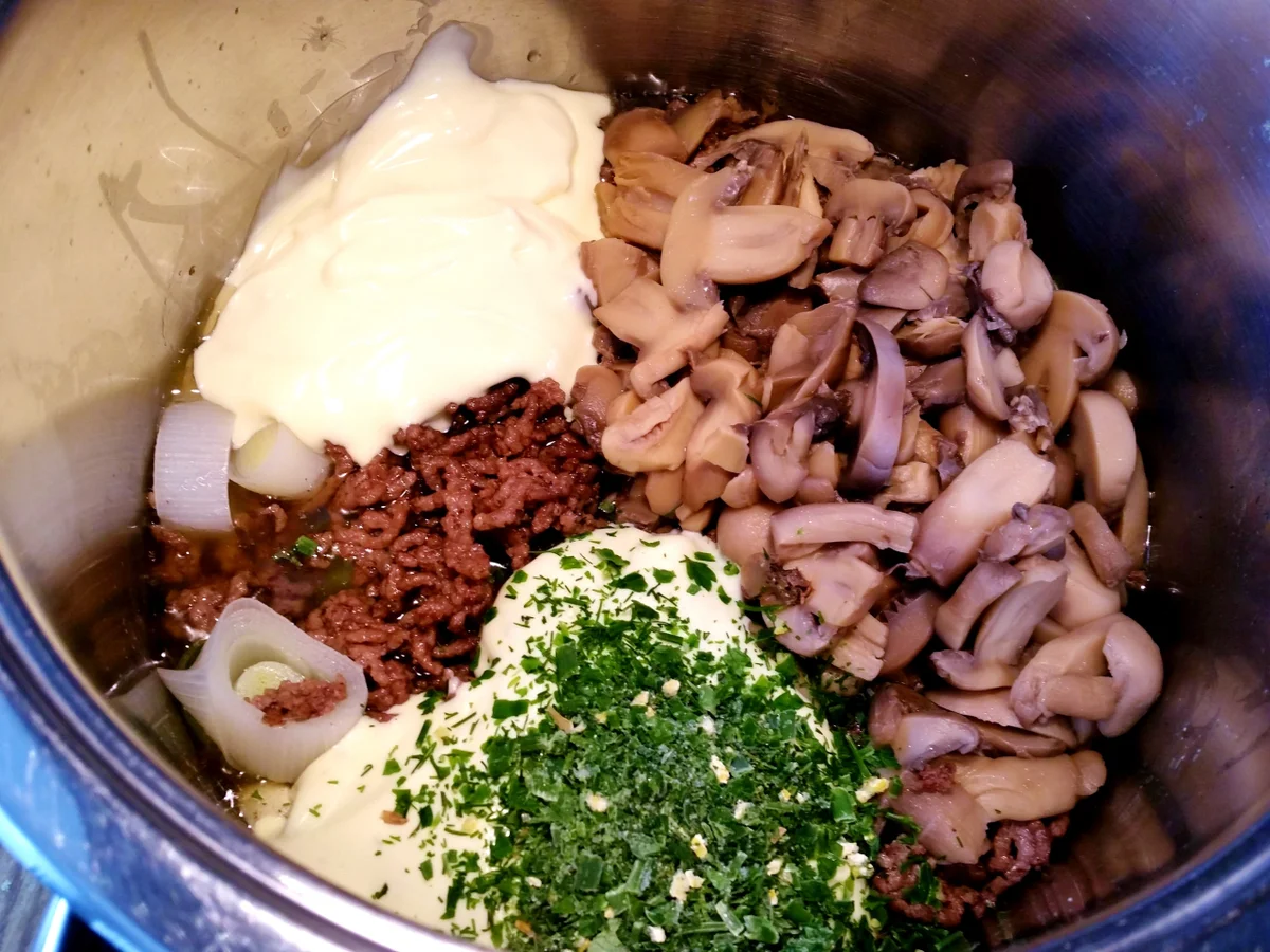 Rezept: Lauchsuppe mit Rinderhack und Käse Bild Nr. 7 Lauchsuppe mit Rinderhack und Käse - Rezept - Bild Nr. 7