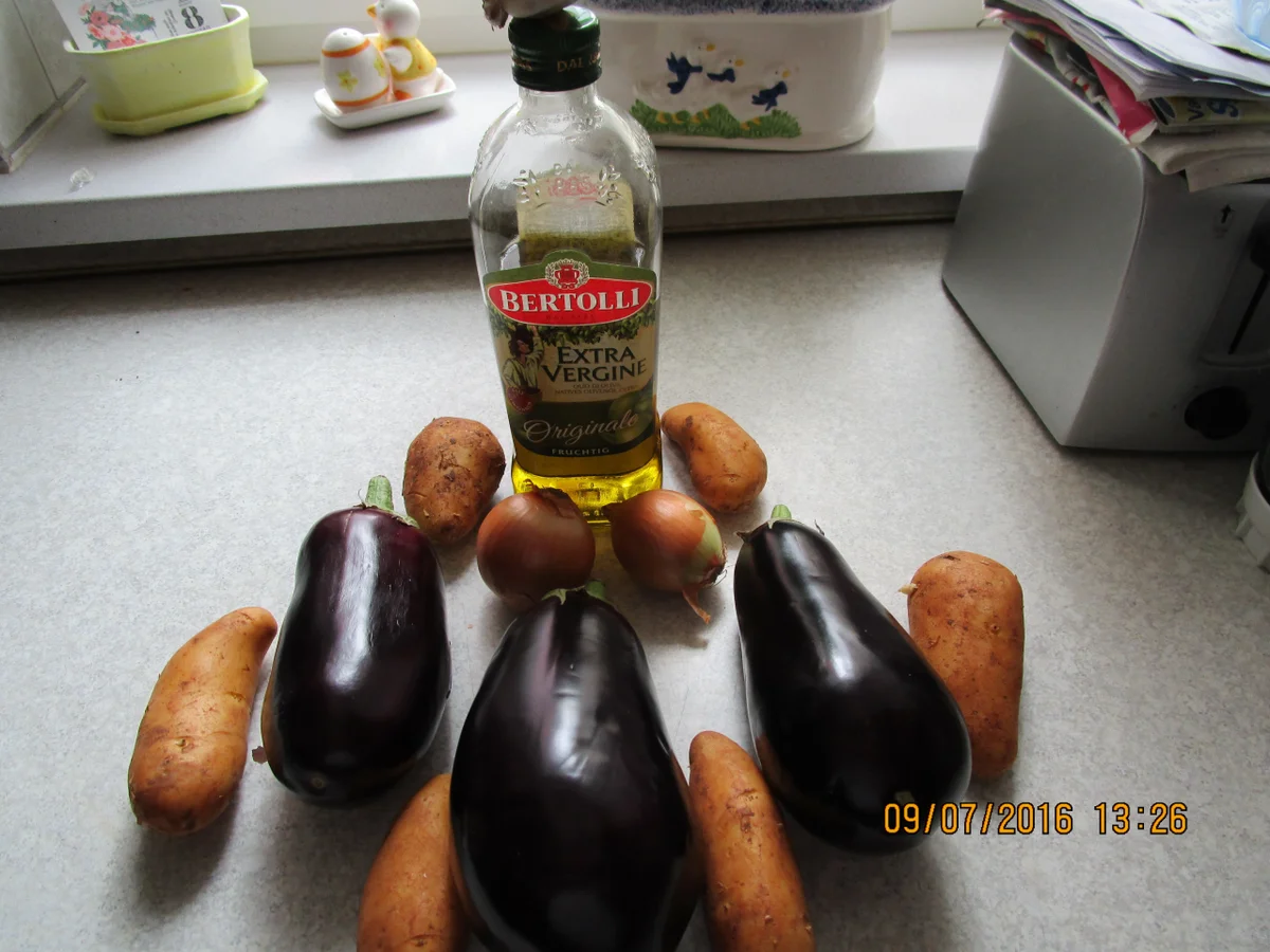 Rezept: Mousakas Bild Nr. 7 Mousakas - Rezept - Bild Nr. 7