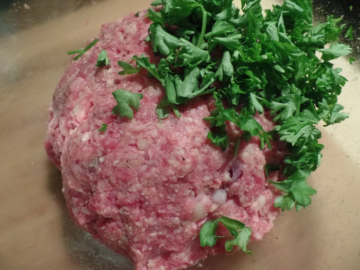 Rezept: Hackbällchen in Pilz-Speck-Sahne Bild Nr. 19 Hackbällchen in Pilz-Speck-Sahne - Rezept - Bild Nr. 19