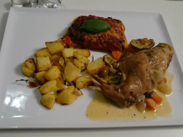 Rezept: Coniglio alla Siciliana mit Parmiggiana und Patate al Forno Bild Nr. 29 Coniglio alla Siciliana mit Parmiggiana und Patate al Forno - Rezept - Bild Nr. 29