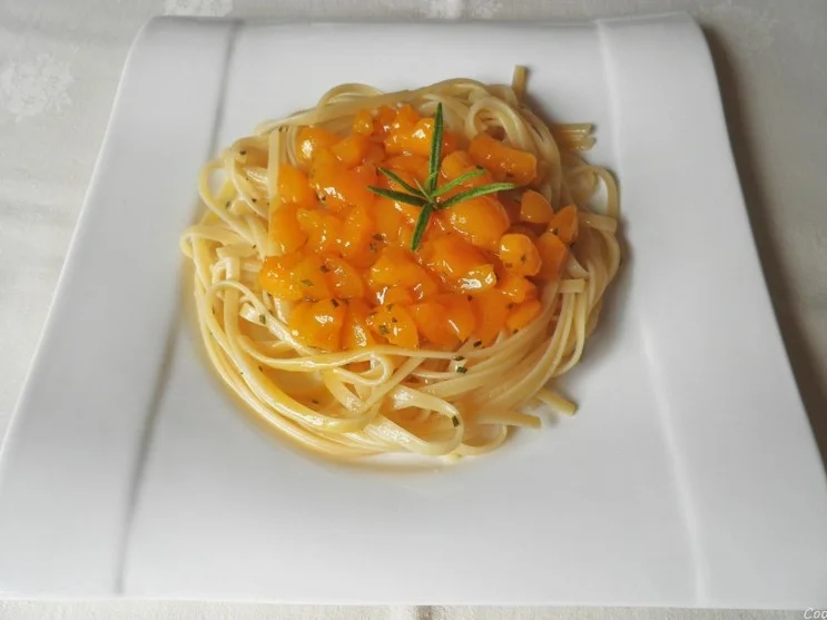 Nudeln mit Rosmarin - Aprikosen ... - Rezept - Bild Nr. 2