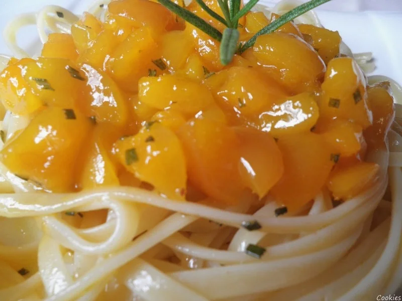 Nudeln mit Rosmarin - Aprikosen ... - Rezept - Bild Nr. 3