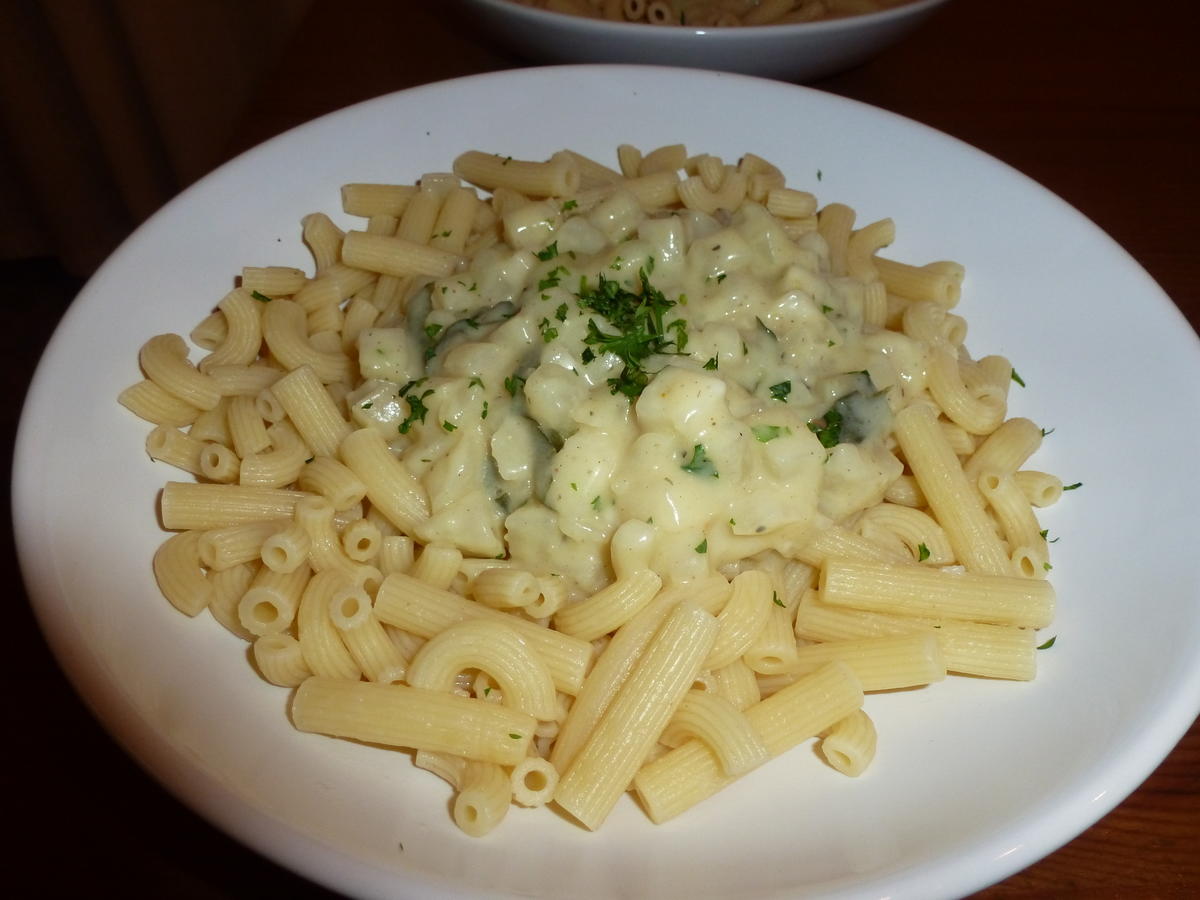 Kohlrabi-Parmesan-Soße mit Pasta - Rezept - Bild Nr. 3