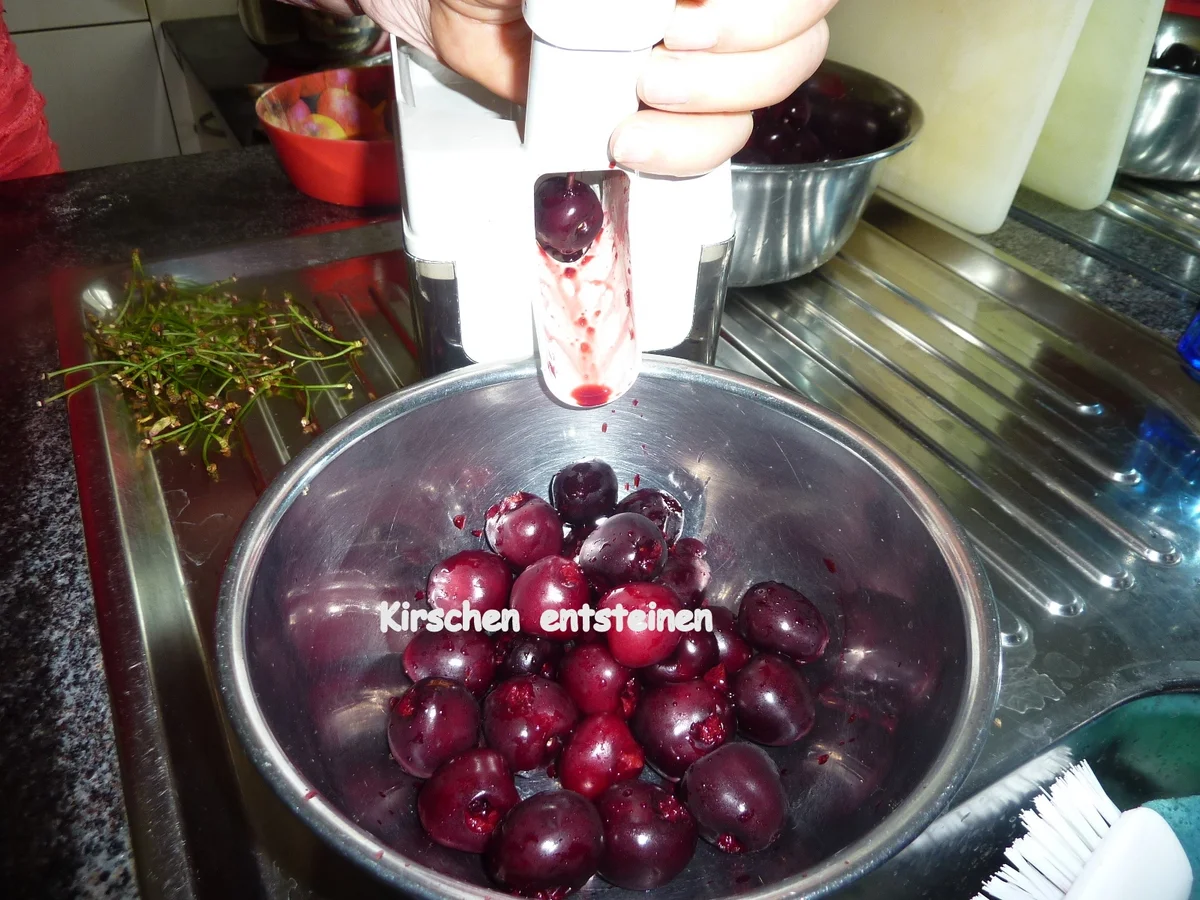 Kirschen  Kuchen  << upside  down >> - Rezept - Bild Nr. 3