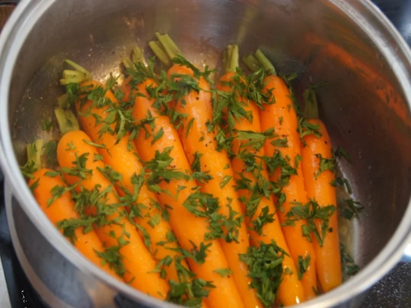 Hähnchen Chicken Chips mit karamellisierten Möhren - Rezept - Bild Nr. 11