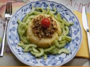 Flickerklops mit Kartoffelstampf und chinesischen Gurkensalat - Rezept