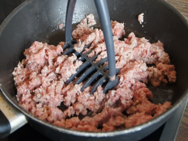 Flickerklops mit Kartoffelstampf und chinesischen Gurkensalat - Rezept - Bild Nr. 6