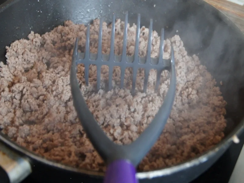 Flickerklops mit Kartoffelstampf und chinesischen Gurkensalat - Rezept - Bild Nr. 7