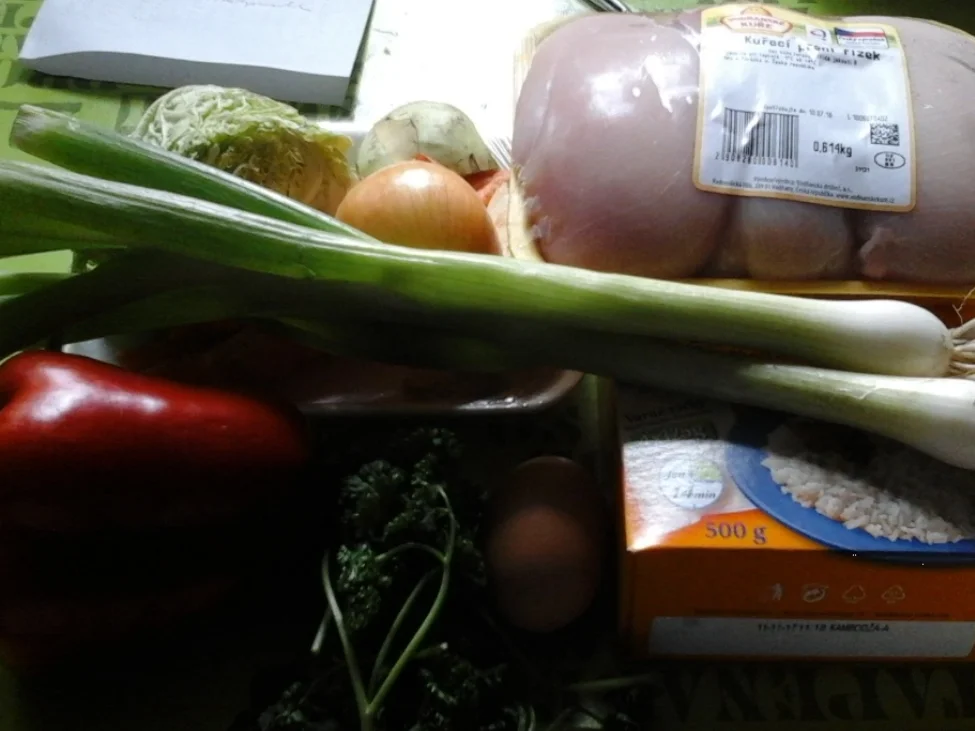 Hähnchenbrustfiletwürfel im Bierteig mit gemischten Gemüse und Reis - Rezept - Bild Nr. 2