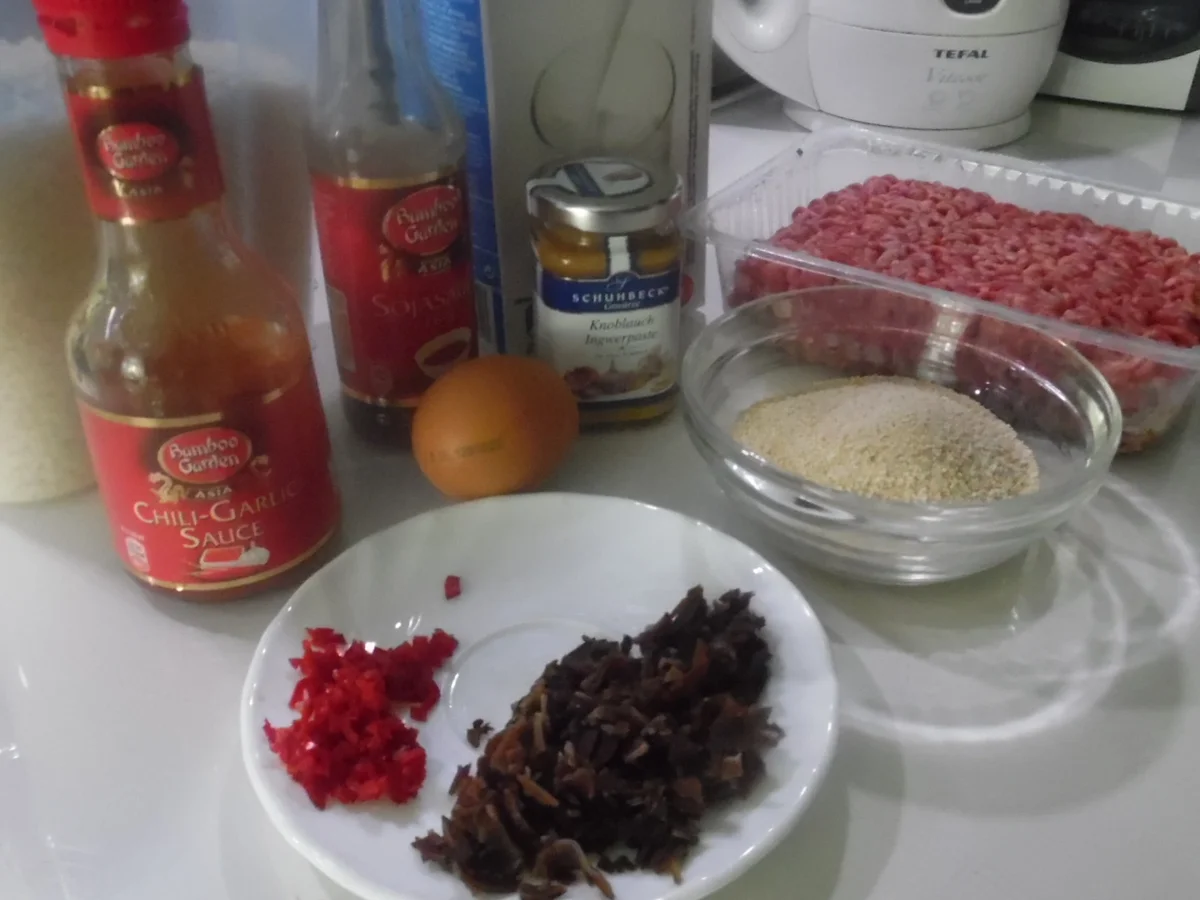 Asiatische Hackbällchen knusprig ausgebacken - Rezept - Bild Nr. 62