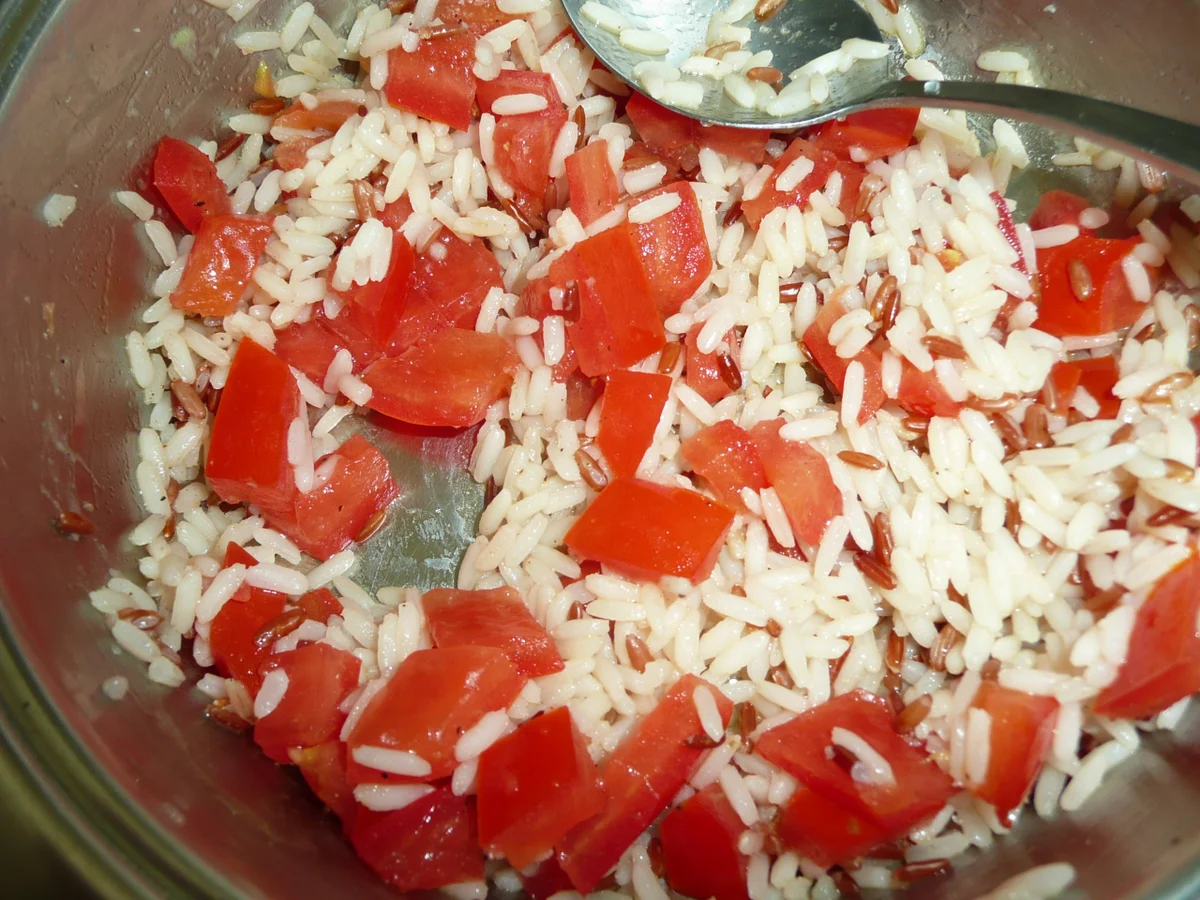 Rezept: Gefüllte Zucchini, an Zuckermais, Minz -Dipp und Putenstreifen. Bild Nr. 96 Gefüllte Zucchini, an Zuckermais, Minz -Dipp und Putenstreifen. - Rezept - Bild Nr. 96