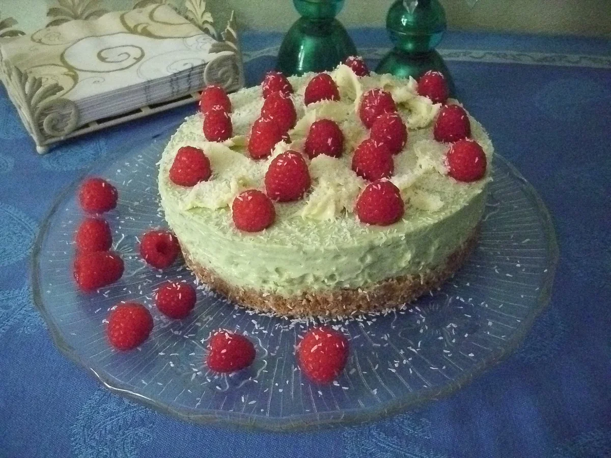 Rezept: Basilikum-Zitronen-Traum - eine Kühlschranktorte Bild Nr. 73 Basilikum-Zitronen-Traum - eine Kühlschranktorte - Rezept - Bild Nr. 73