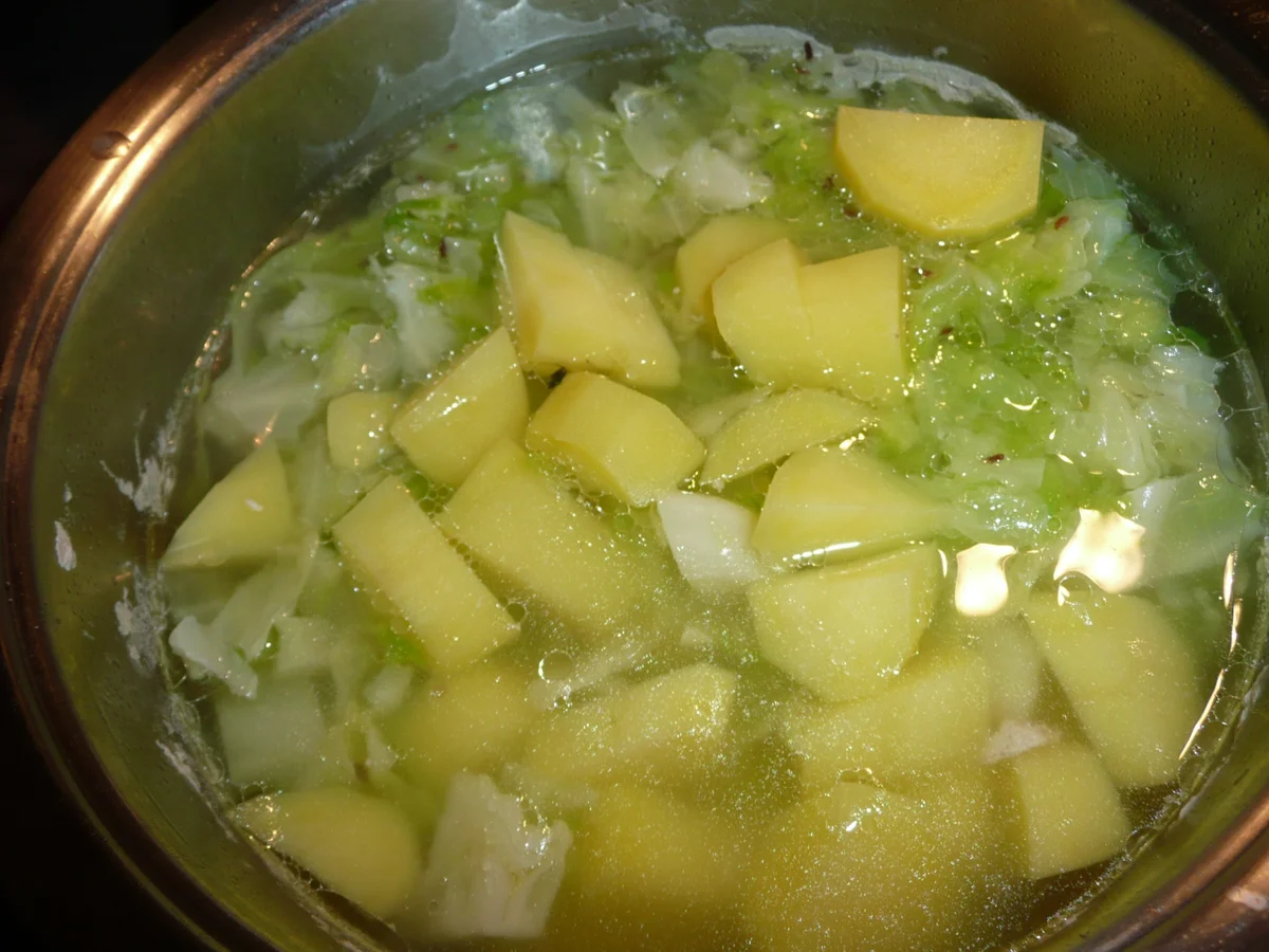 Spitzkohl - Schweinebauch - Kartoffel - Eintopf - Rezept - Bild Nr. 74