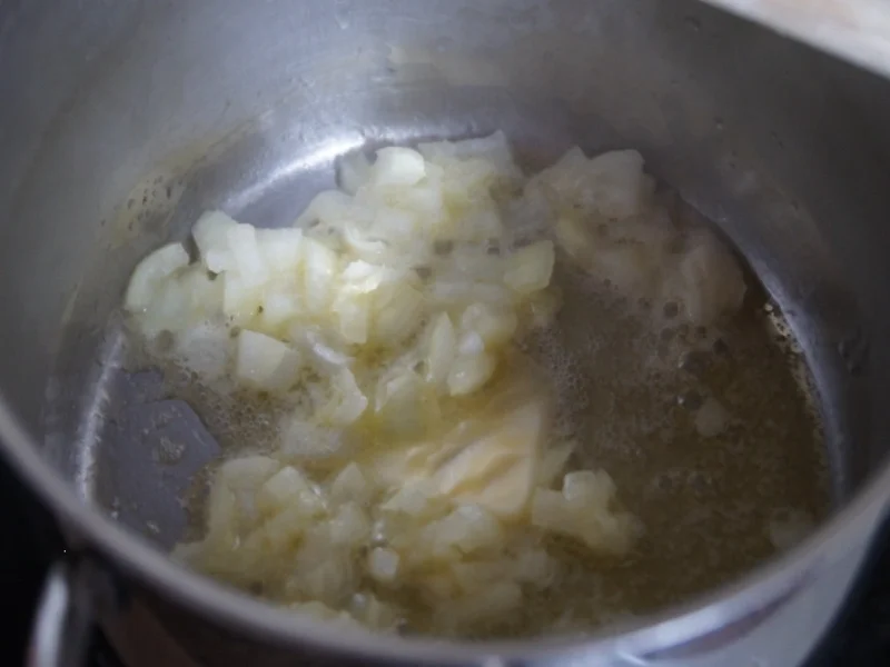 Pikante Fleischpflanzerl mit Kren, Schwäbischen Kartoffelsalat und Erbsenstampf - Rezept - Bild Nr. 86
