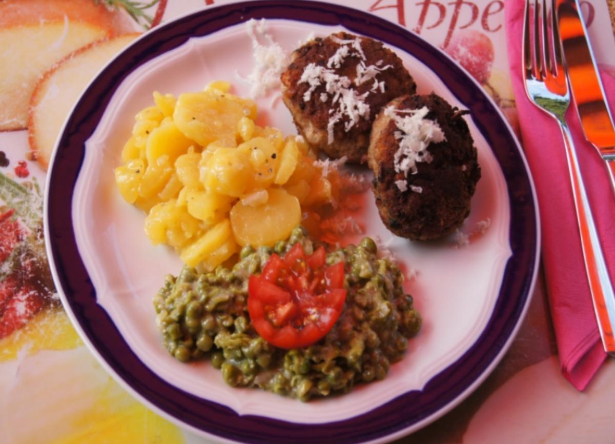 Pikante Fleischpflanzerl mit Kren, Schwäbischen Kartoffelsalat und Erbsenstampf - Rezept - Bild Nr. 90
