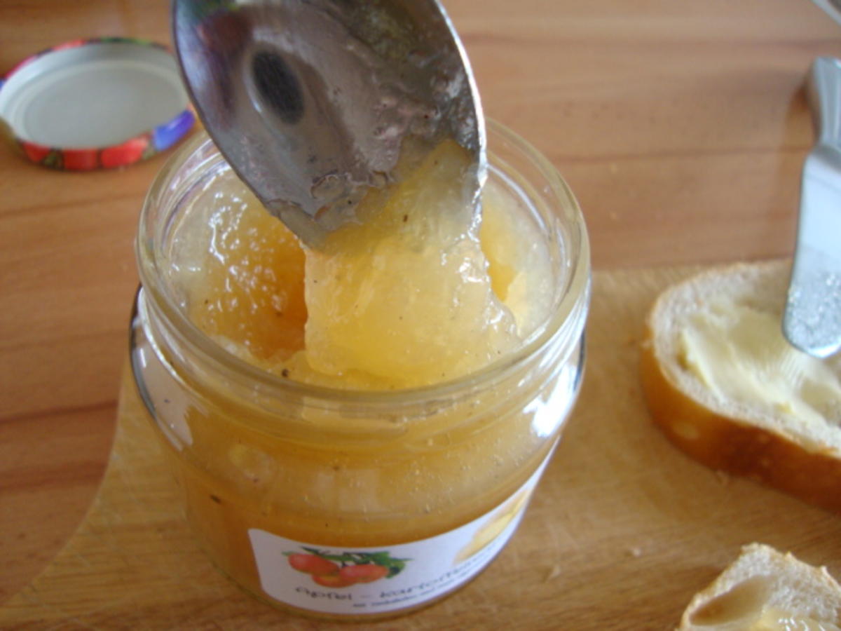 Bilder für Apfel-Kartoffel Marmelade mit Tonkabohne und Rum - Rezept
