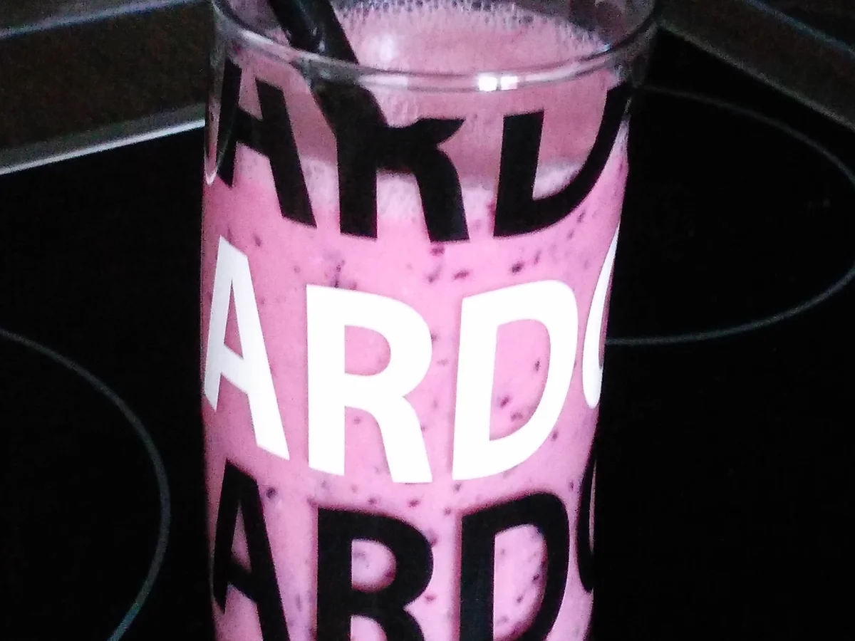 Rezept: Heidelbeer-Nektarinen-Smoothie Bild Nr. 95 Heidelbeer-Nektarinen-Smoothie - Rezept - Bild Nr. 95