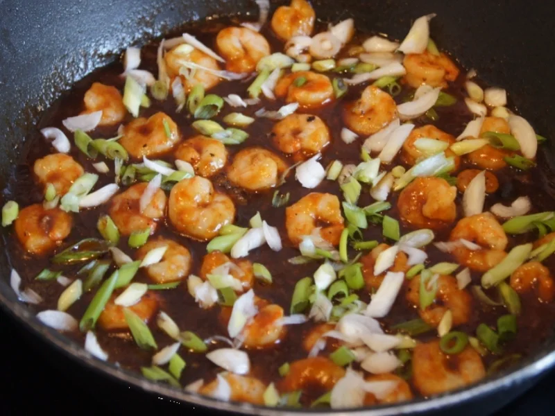 Garnelenschwänze süß-sauer mit Walnuss-Ciabatta - Rezept - Bild Nr. 99