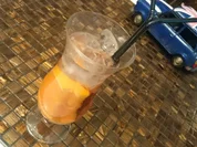 Sektcocktail mit Himbeeren und Pfefferminze - Rezept