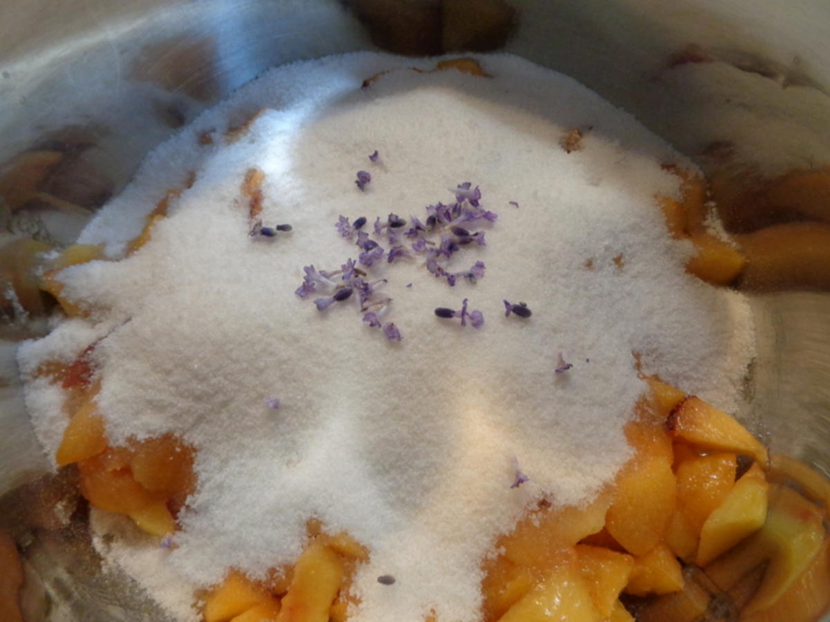 Aprikose - Pfirsich - Lavendel - Konfitüre ... oder das, was weg musste ... ;-) - Rezept - Bild Nr. 133