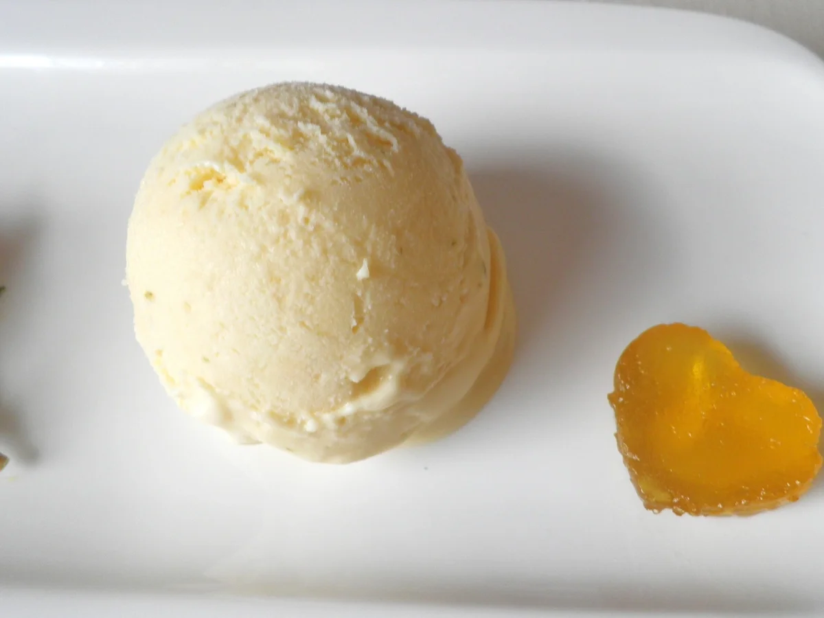 Limetten - Eis mit Olivenöl, Rosmarin - Aprikosen ... und Honig - Gelee - Herzen ... - Rezept - Bild Nr. 141