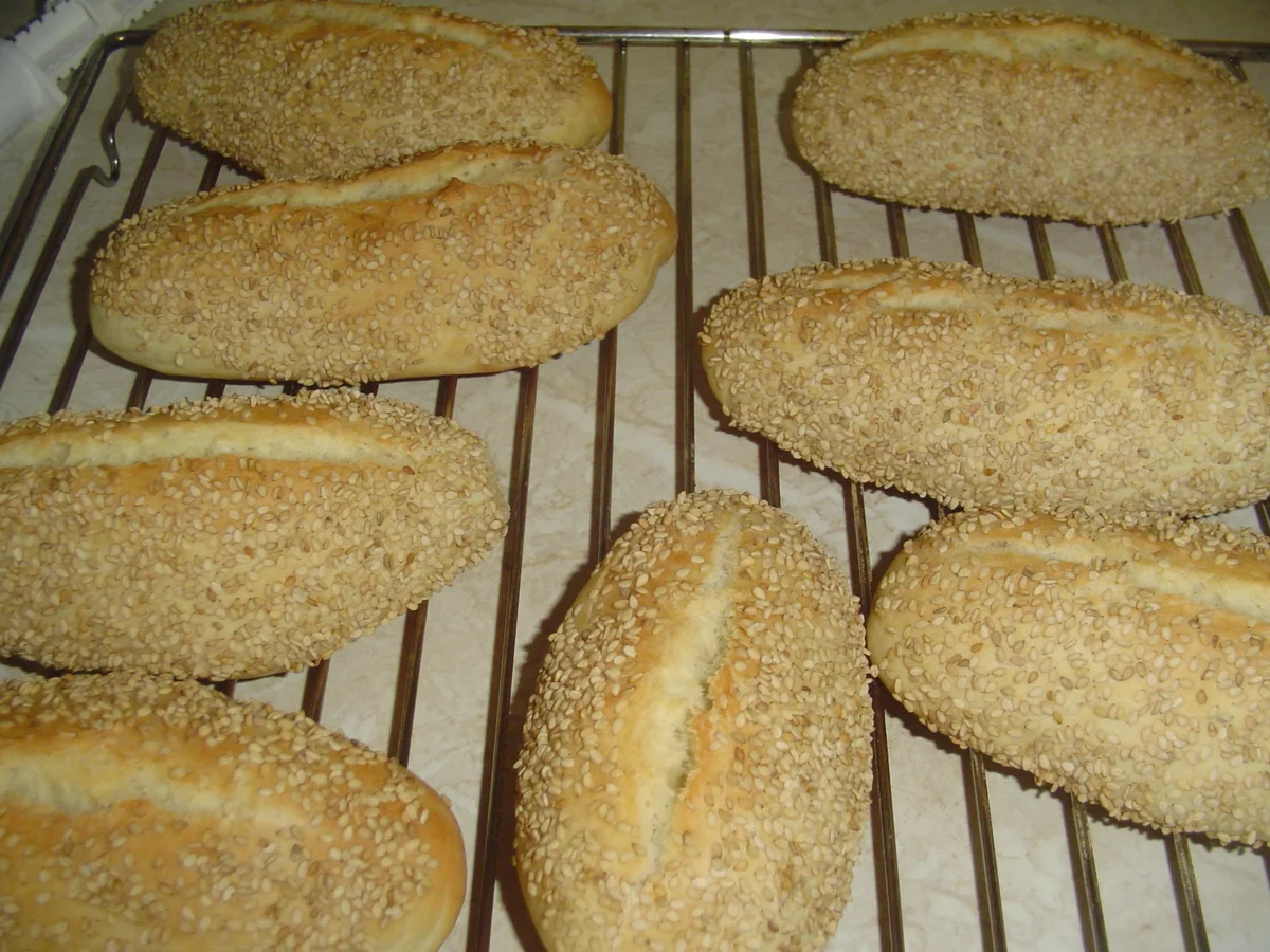 Rezept: Brötche,Semmeln wie vom Bäcker, aber besser. Bild Nr. 131 Brötche,Semmeln wie vom Bäcker, aber besser. - Rezept - Bild Nr. 131