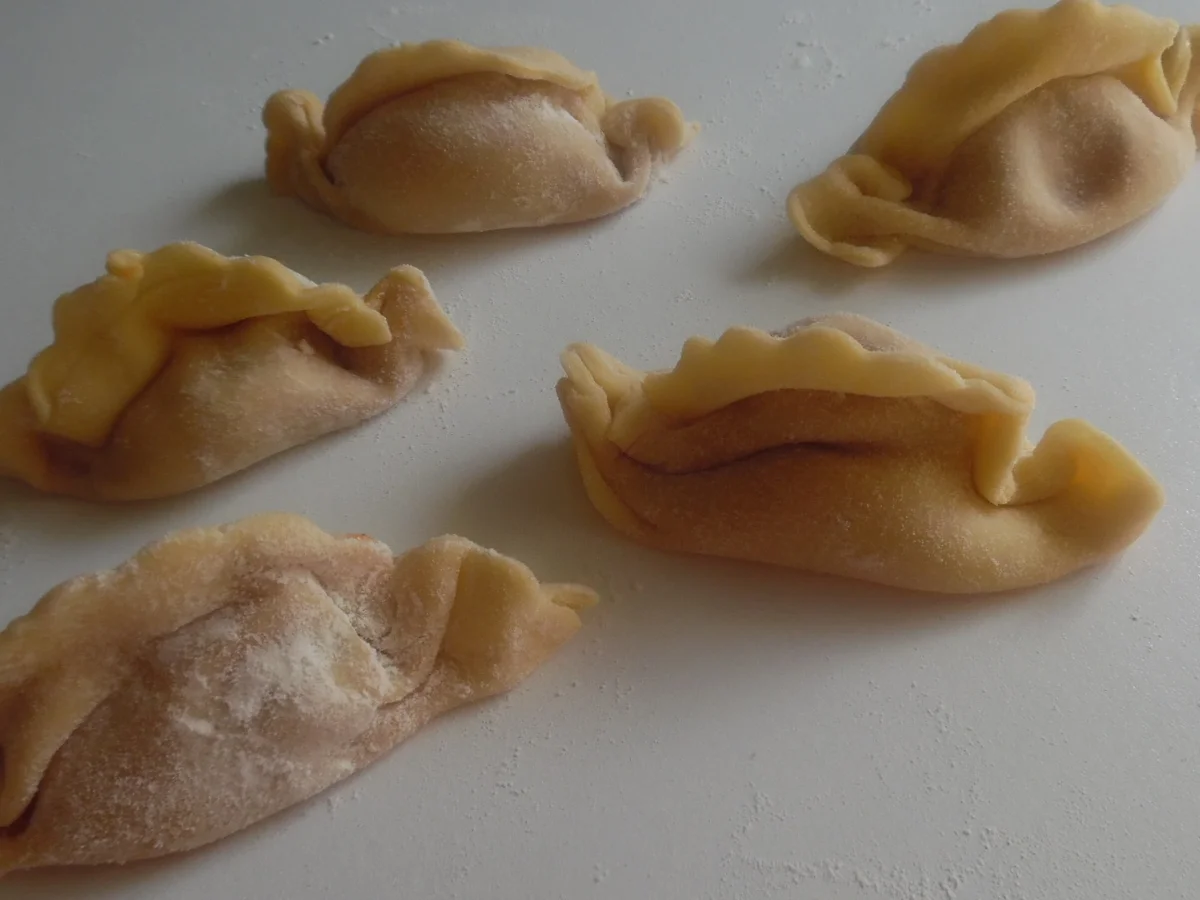 Rezept: Casonelli in Speck-Salbei-Butter Bild Nr. 160 Casonelli in Speck-Salbei-Butter - Rezept - Bild Nr. 160