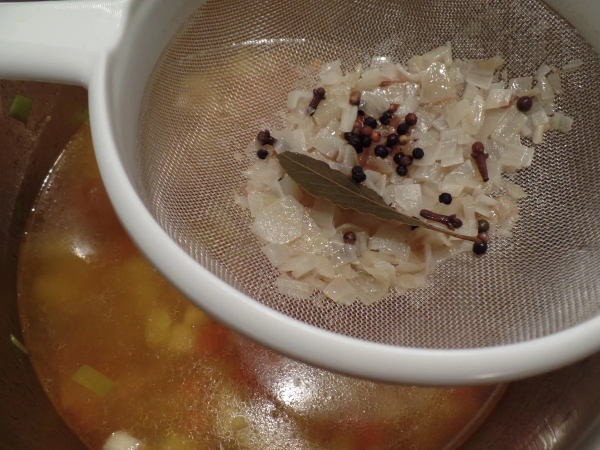 Gemüsesuppe mit Griesnockerln - Rezept - Bild Nr. 147