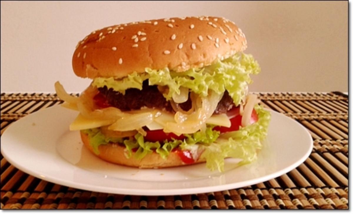 Bilder für Saftiger Tiroler Adler Burger mit Ei im Patty - Rezept