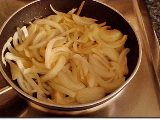Saftiger Tiroler Adler Burger mit Ei im Patty - Rezept - Bild Nr. 148
