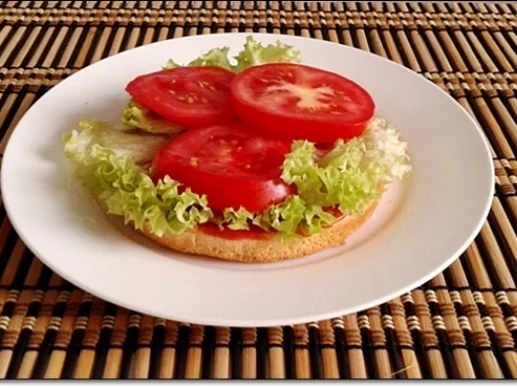 Saftiger Tiroler Adler Burger mit Ei im Patty - Rezept - Bild Nr. 159